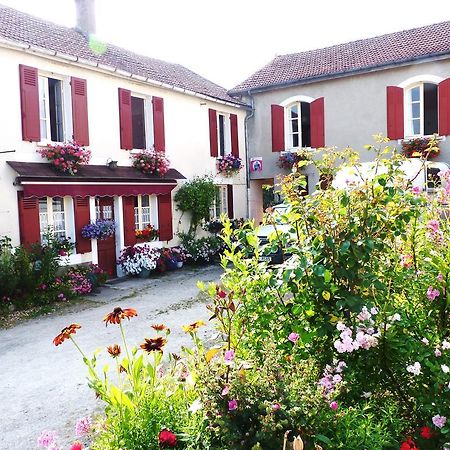 La Maison De Cure Hotel Domecy-sur-Cure Bagian luar foto