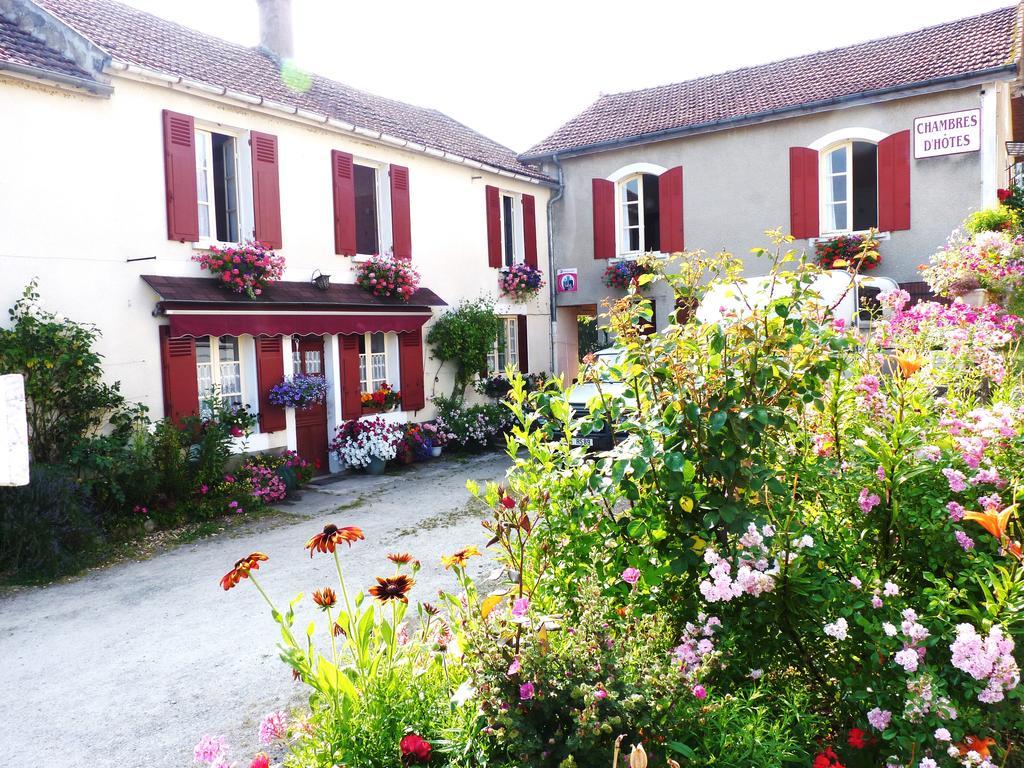 La Maison De Cure Hotel Domecy-sur-Cure Bagian luar foto