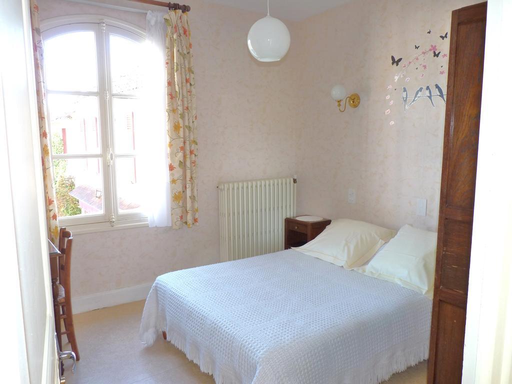 La Maison De Cure Hotel Domecy-sur-Cure Bagian luar foto
